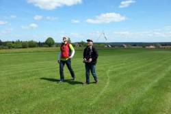 Erich (rechts - links ist der zweitälteste Jugendliche) beim Seglerpokal 2015