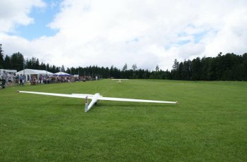 flugplatzfest_200_20191204_1445025521