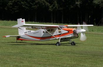 freundschaftsfliegen_20_20191204_1481598007